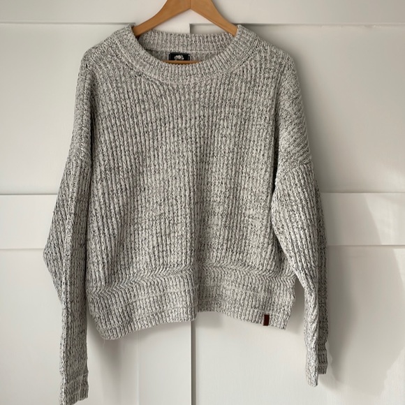 Roots Sweaters - ROOTS • Womens Grey Knit Sweater • Size XL